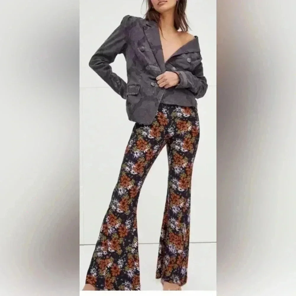 Free People Can’t Take My Eyes Off You Floral  Pants L